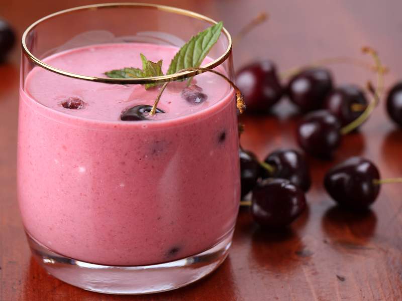 Anti-Entzündungs-Smoothie mit Kirschen und Ananas