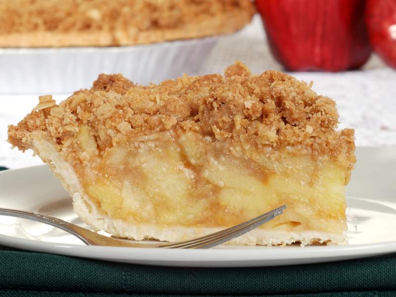 Glutenfreier Apfel-Streusel-Kuchen in der Springform