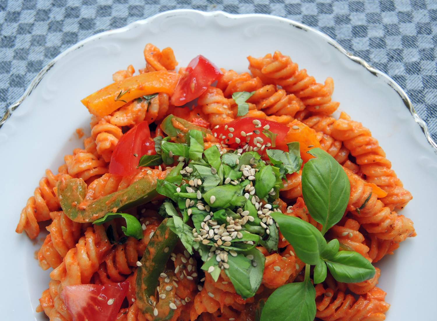 Veganer Nudelsalat Bild