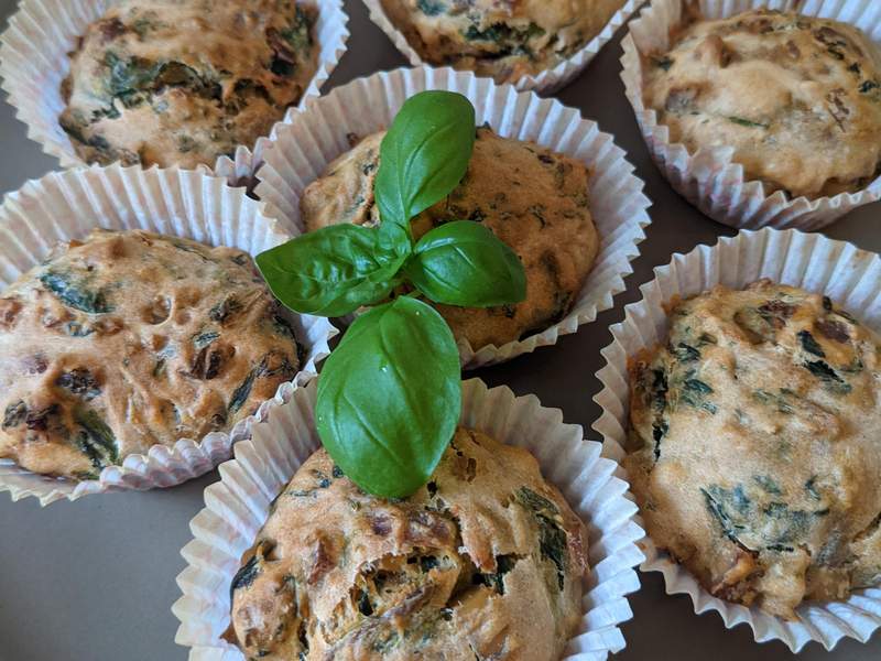 Räuchertofu-Spinat Muffins