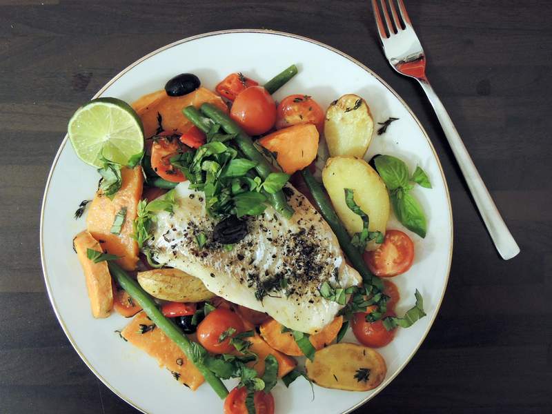 Kabeljau mediterran mit Kräutern