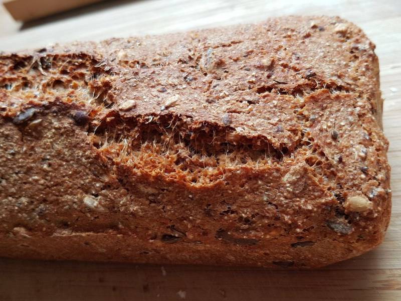 Dinkel-Körner-Brot
