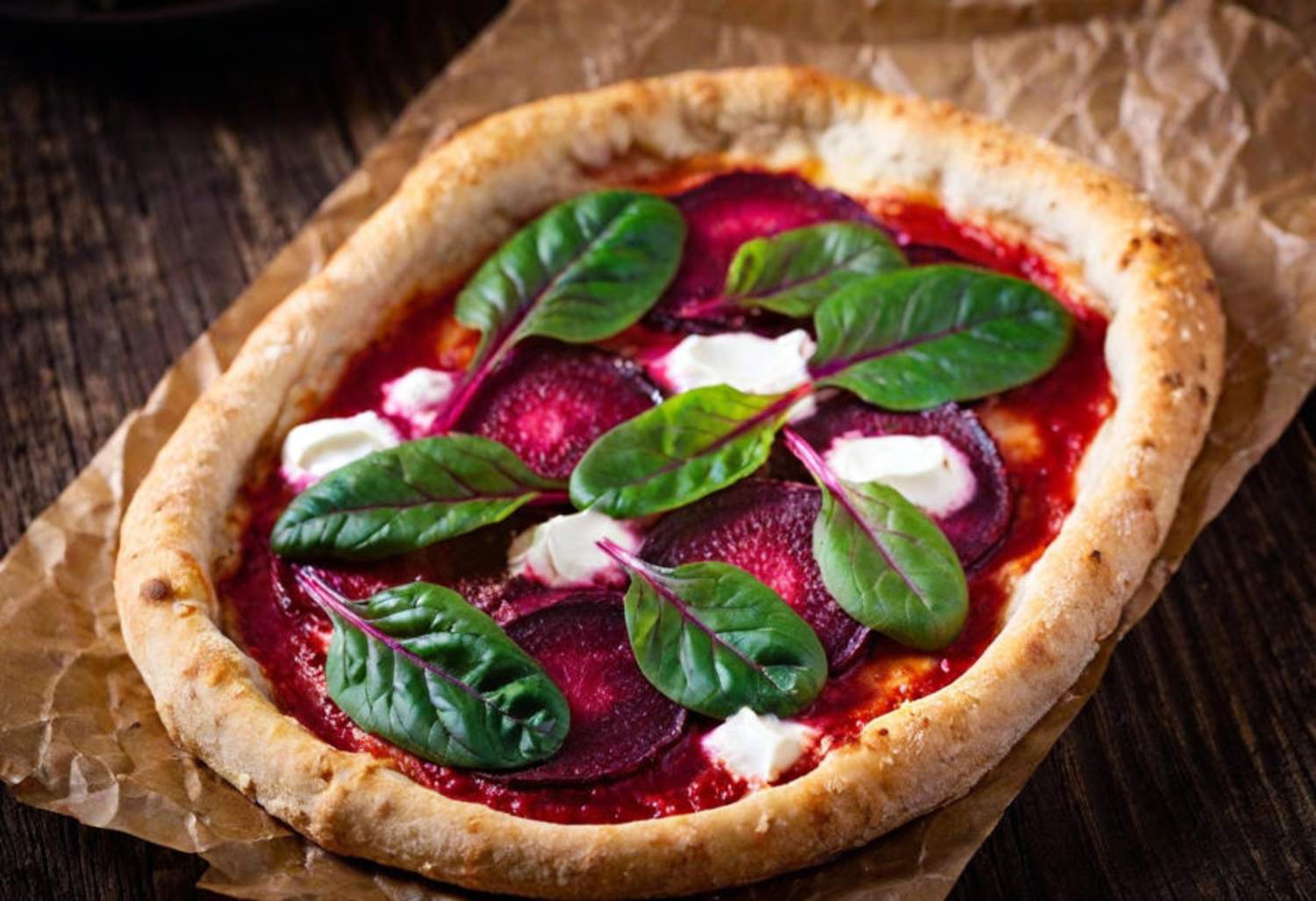 Mangold-Rote-Bete Pizza Bild