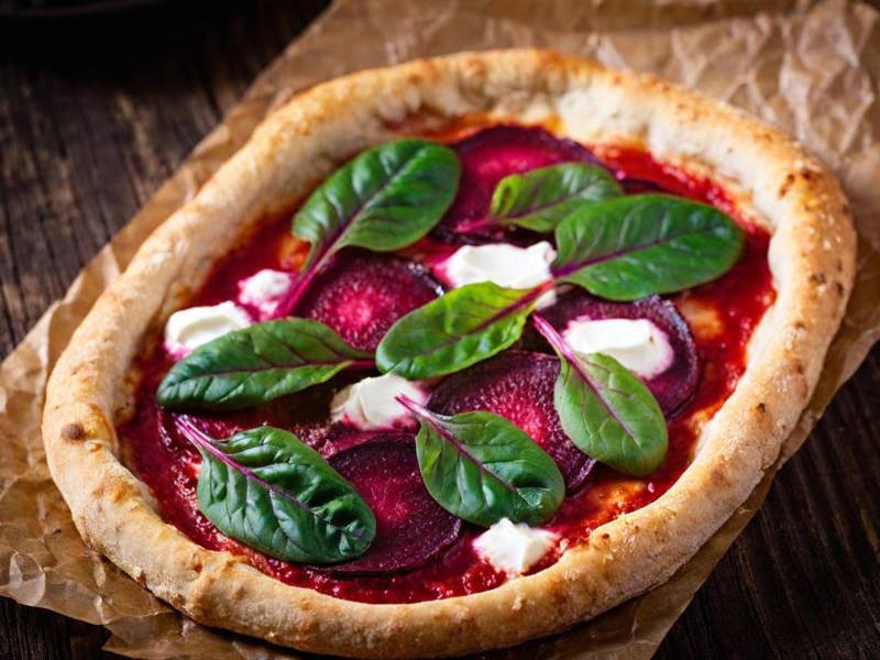 Mangold-Rote-Bete Pizza