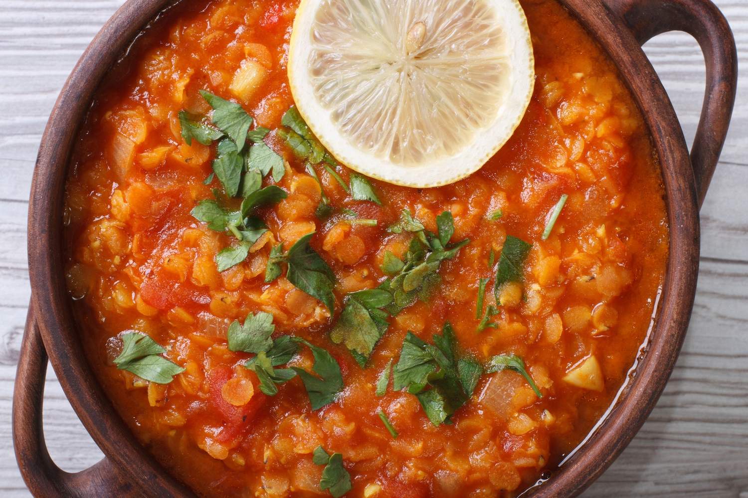 Linsen Dal mit Tomaten Bild