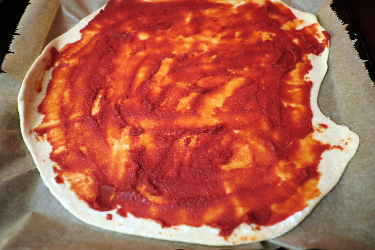 Quark-Öl-Teig-Pizza mit Dinkelvollkorn Bild