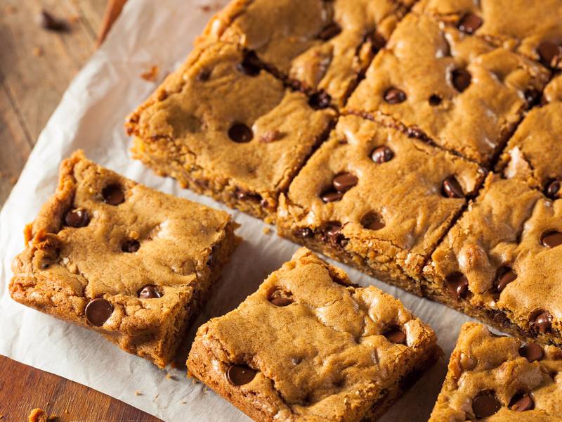 Mandel-Blondies