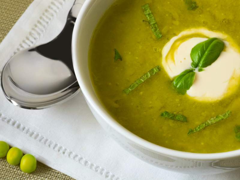 Vegane Erbsensuppe mit Kokosmilch