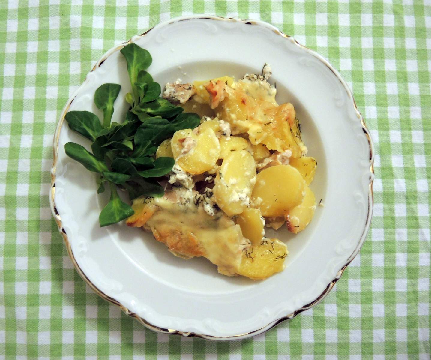 Lachs-Kartoffel-Auflauf mit Dill Bild