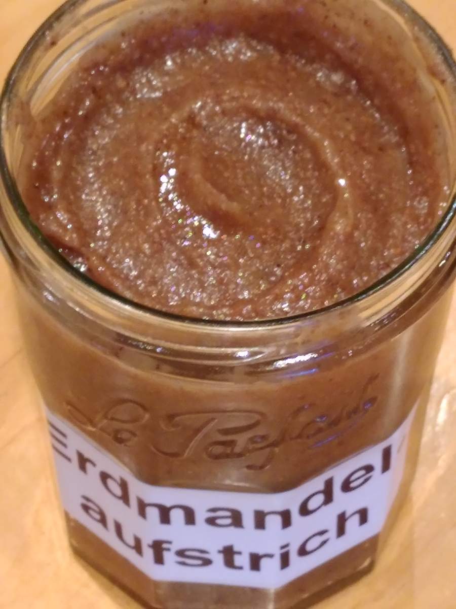 Erdmandelaufstrich Bild