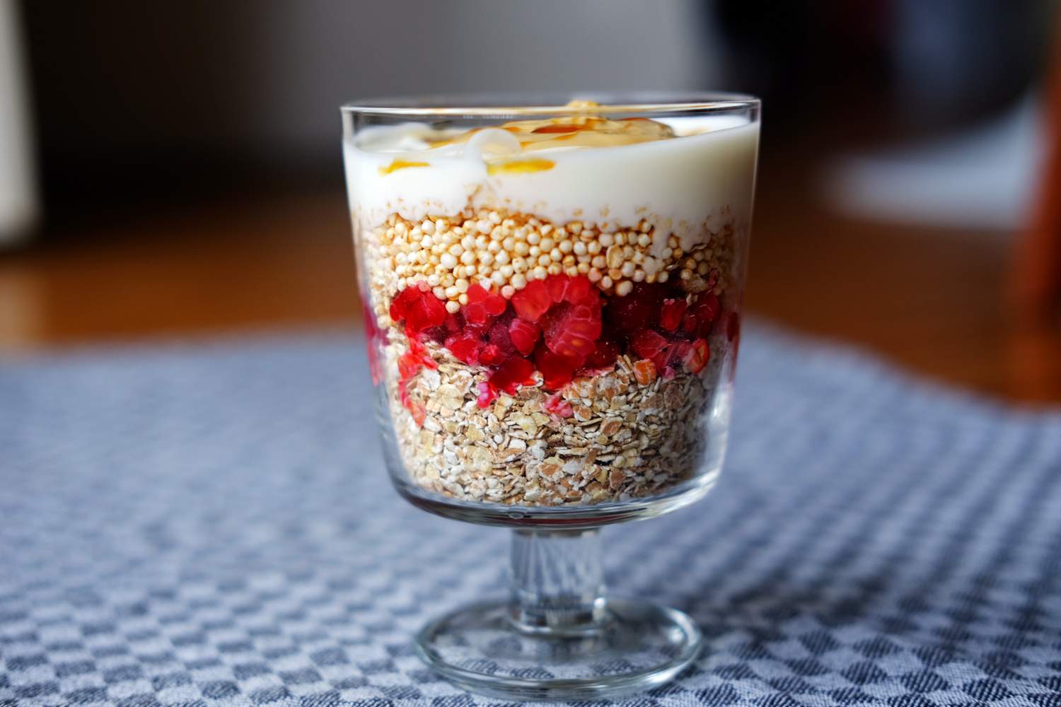 Overnigt-Oats mit Himbeeren & Mandelmus Bild