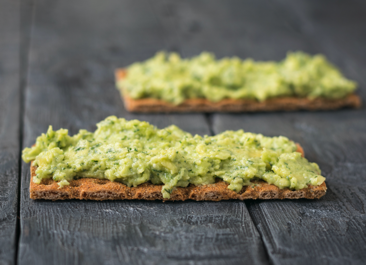 Knäckebrot mit Avocado Bild