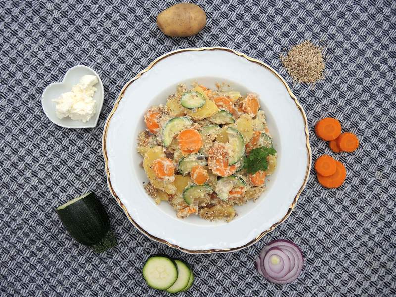 Sesam-Zucchini-Möhren-Kartoffeln-Gemüsepfanne (histaminarm)