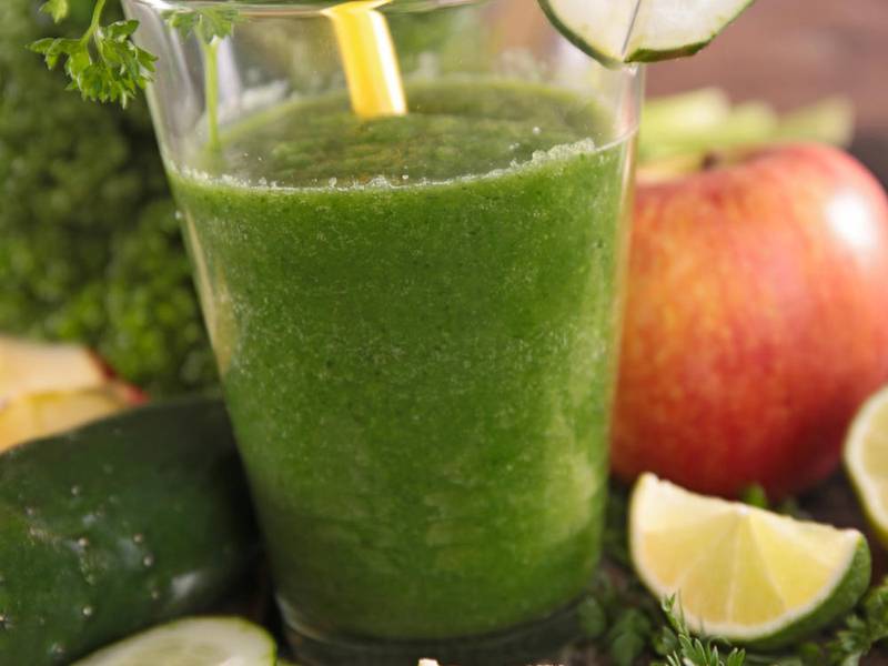 Abnehm-Smoothie mit Flohsamen