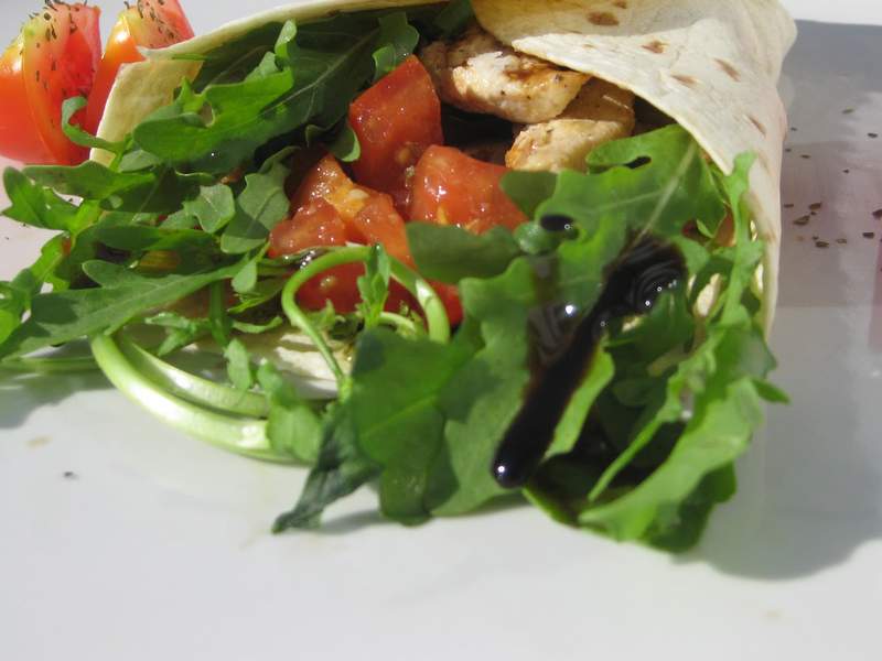 Wrap mit Thunfisch und Avocadocreme
