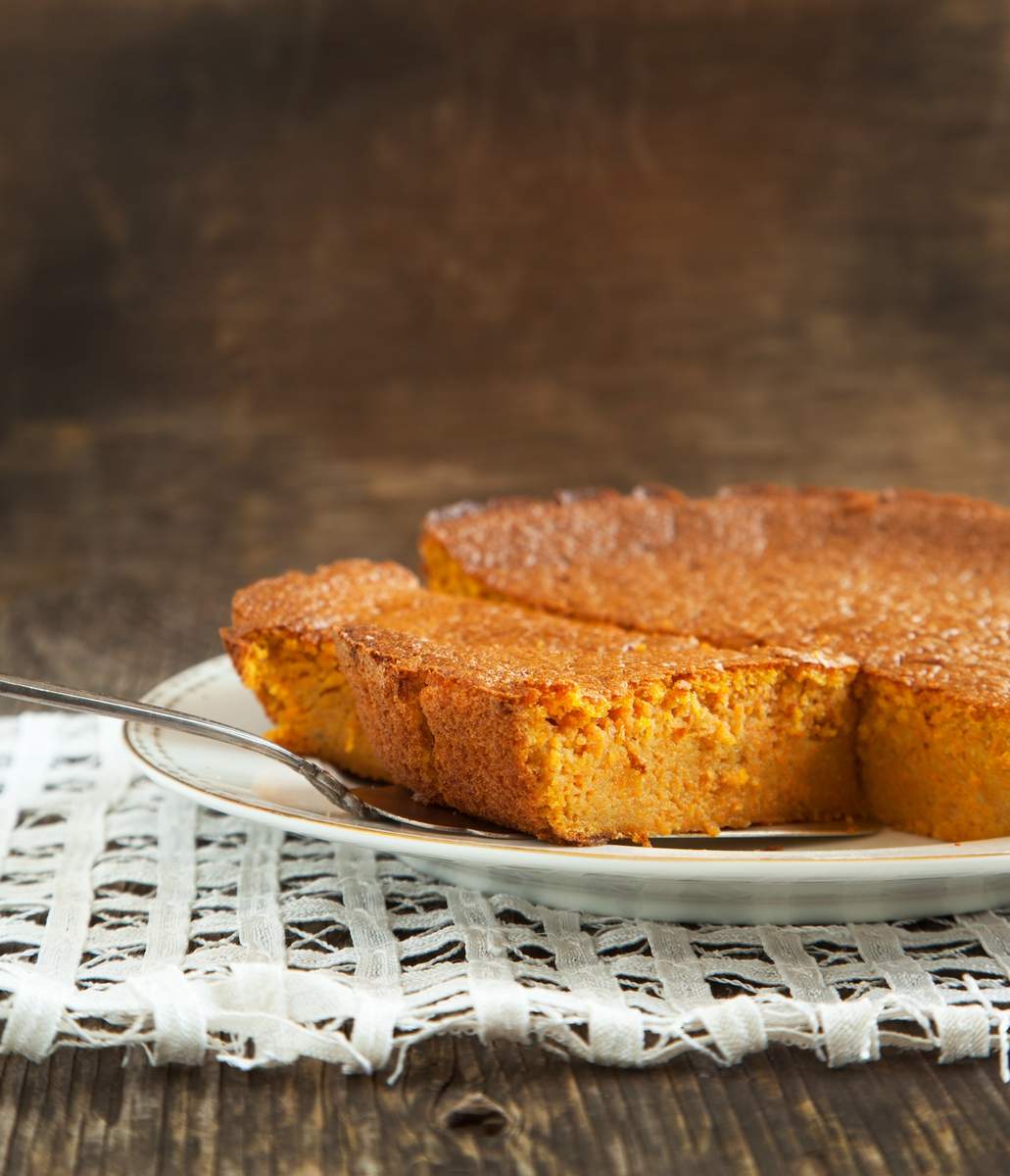 Ballaststoffarmer Möhrenkuchen Bild