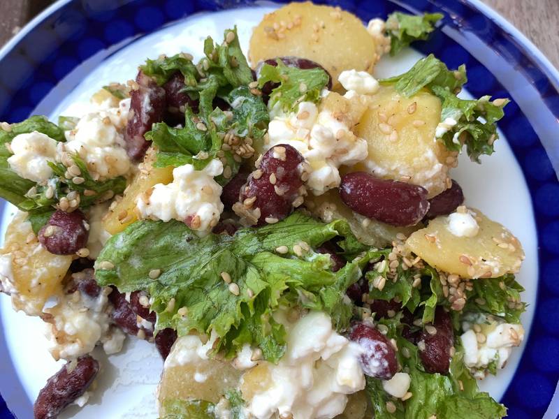 Kartoffel-Kidney-Hüttenkäse Salat