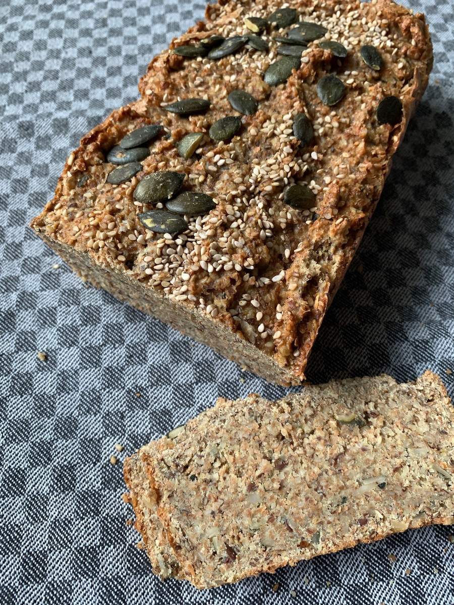 Eiweißbrot mit Lupinenmehl Bild