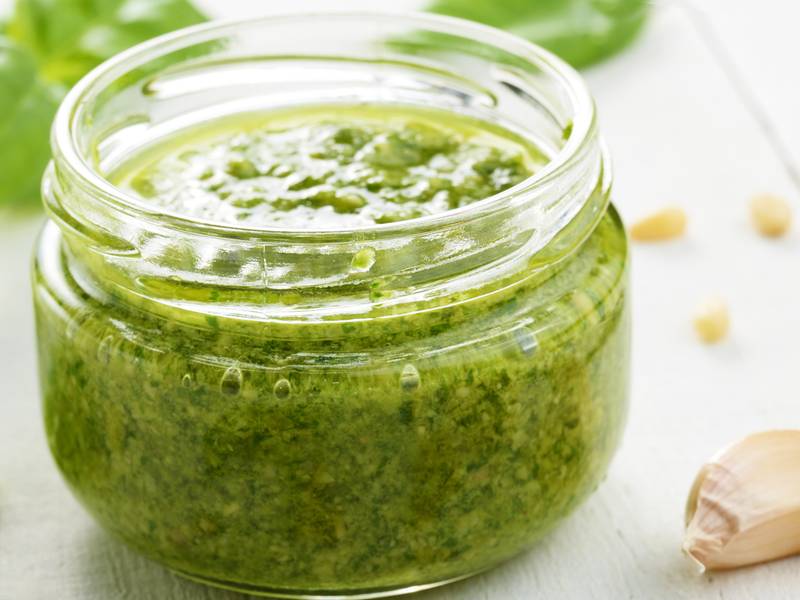 Vollkornspaghetti mit Portulak Pesto