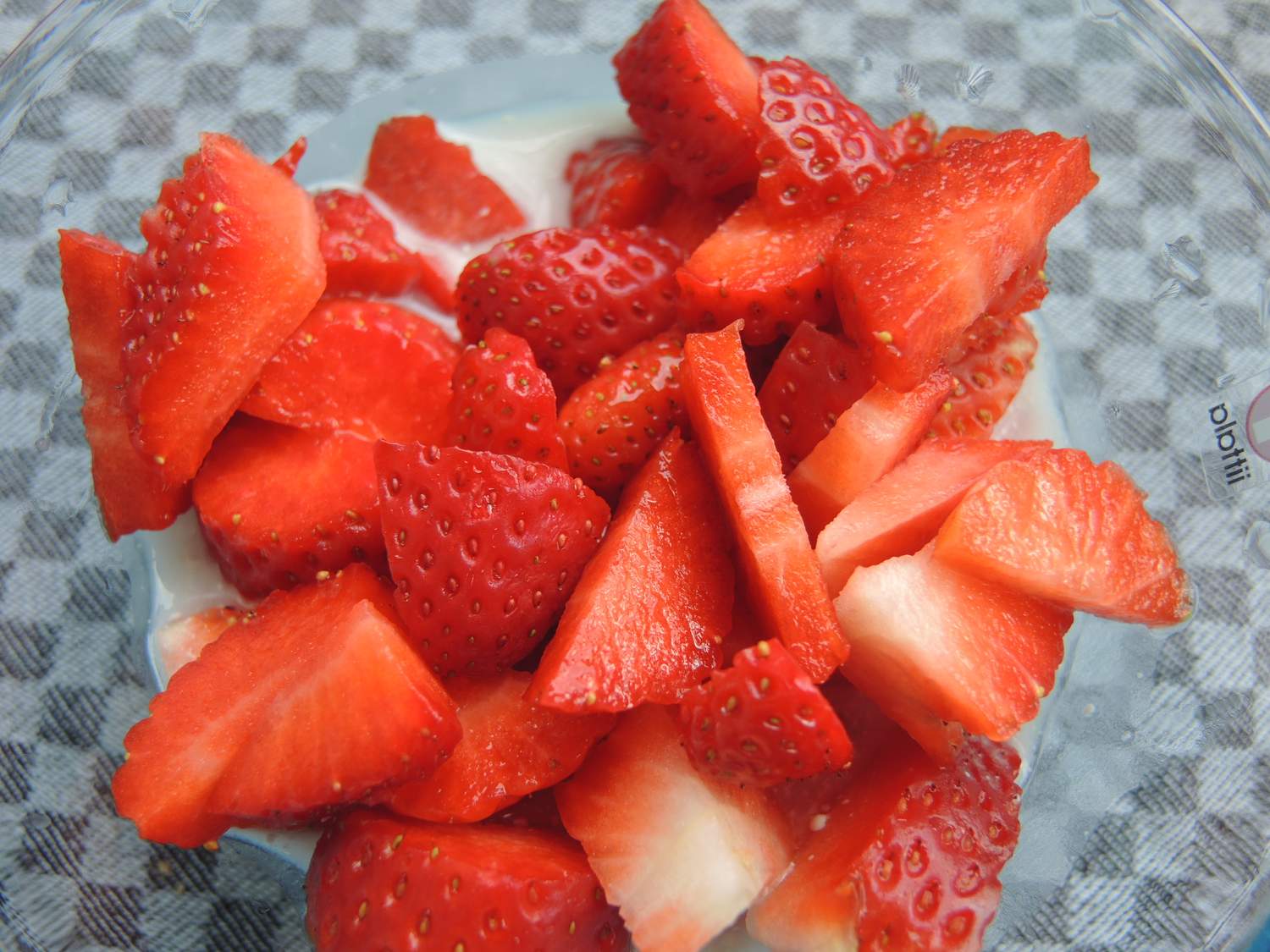Leichtes Erdbeer-Joghurt-Dessert Bild