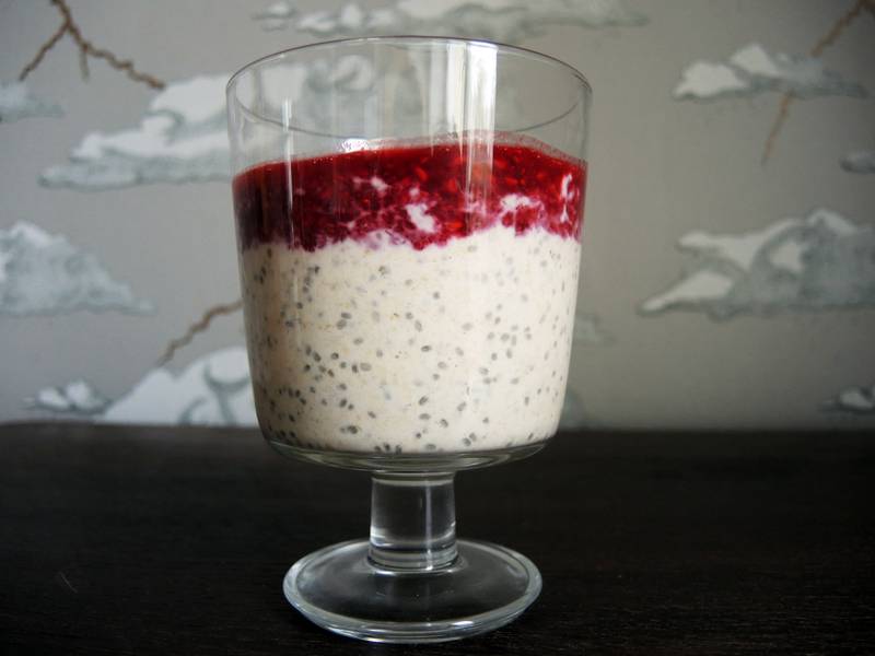 Overnight-Oats Rezept Chia Himbeere
