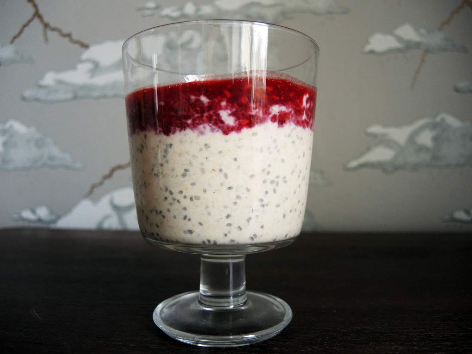 Overnight-Oats Rezept Chia Himbeere Bild
