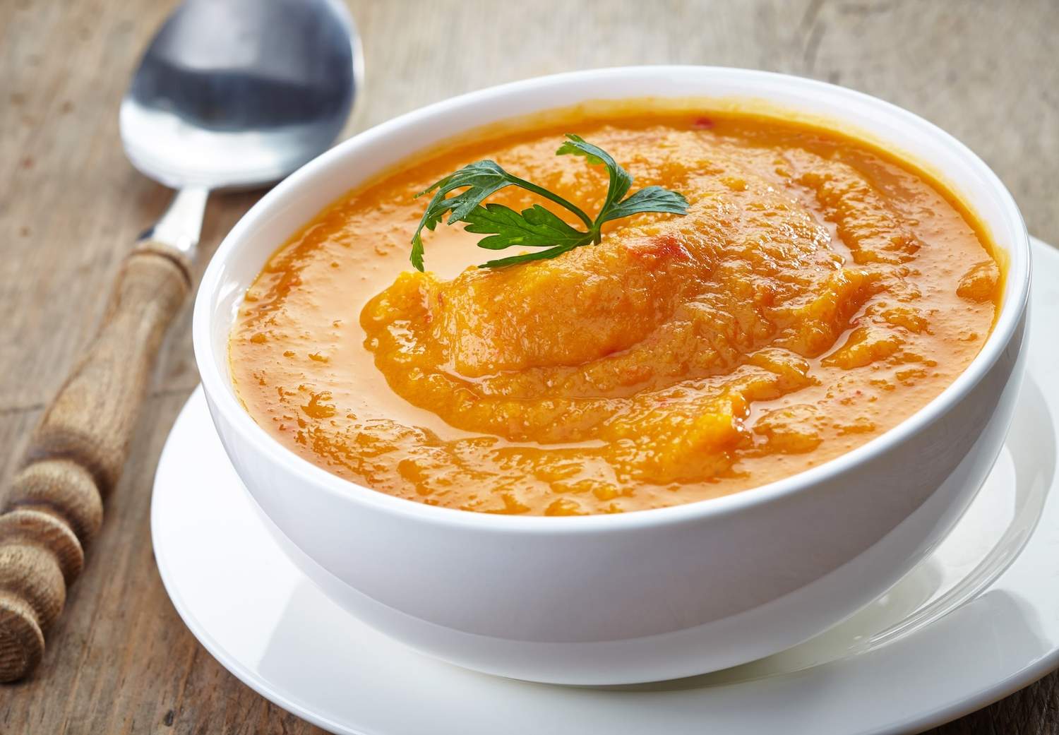 Möhren-Suppe mit Kartoffeln Bild