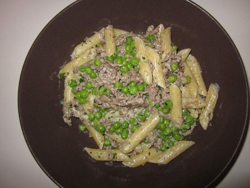 Hack-Penne-Erbsen-Pfanne
