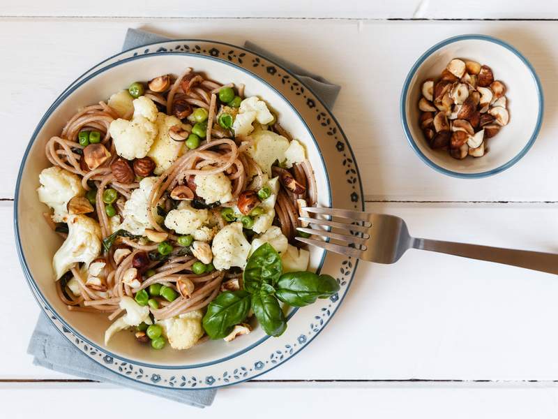 Gerösteter Blumenkohl mit Vollkornspaghetti